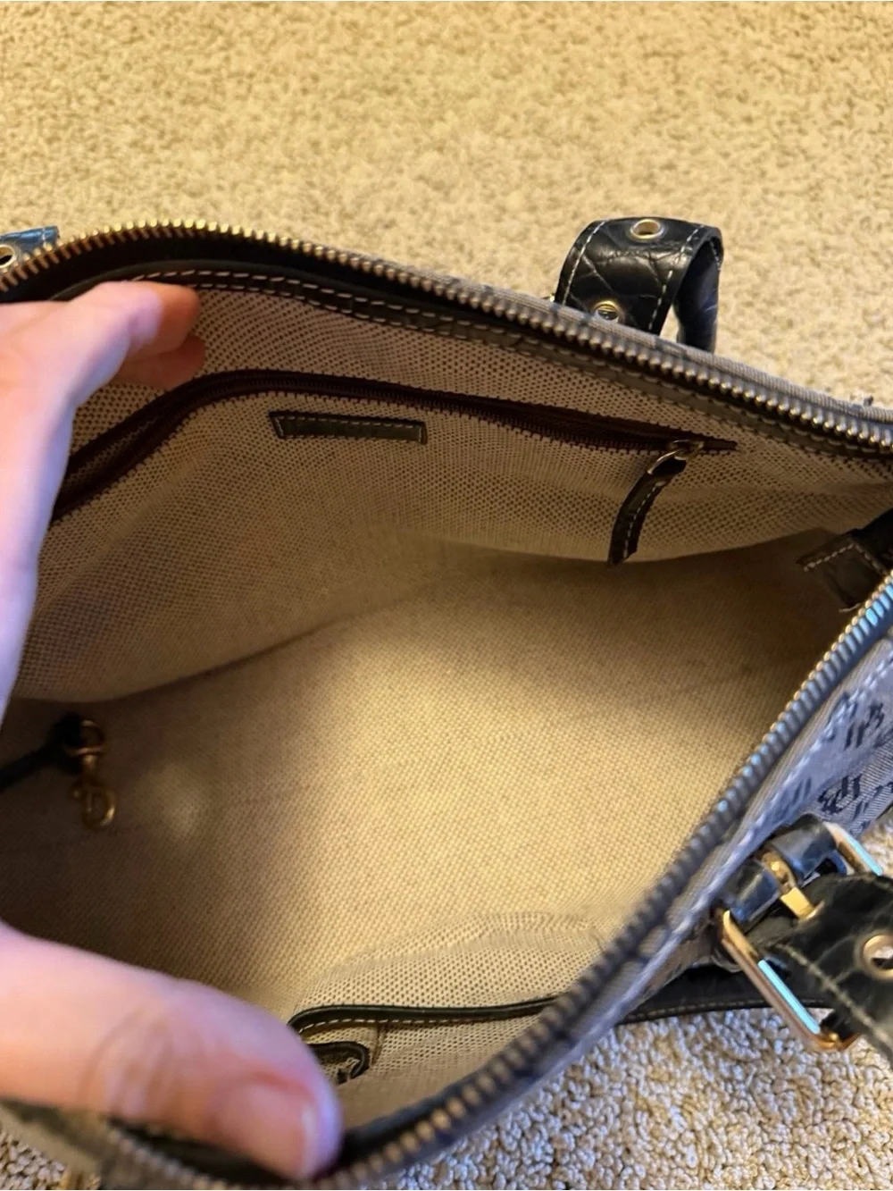 Dooney & Bourke vintage dooney